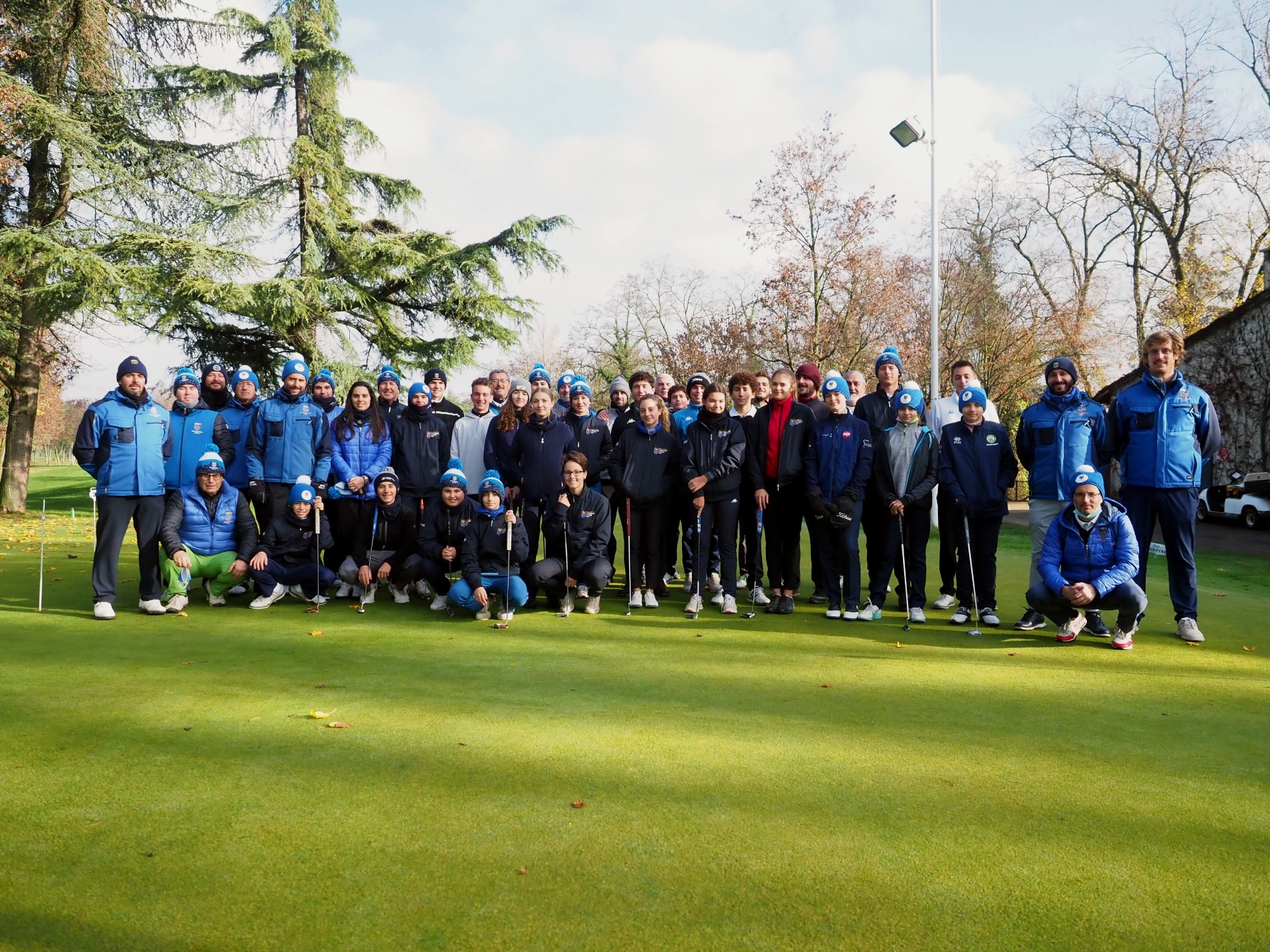 Foto di gruppo per lo Stage d'Elite svolto nel dicembre 2021 a Croara (Paolo Diosy)