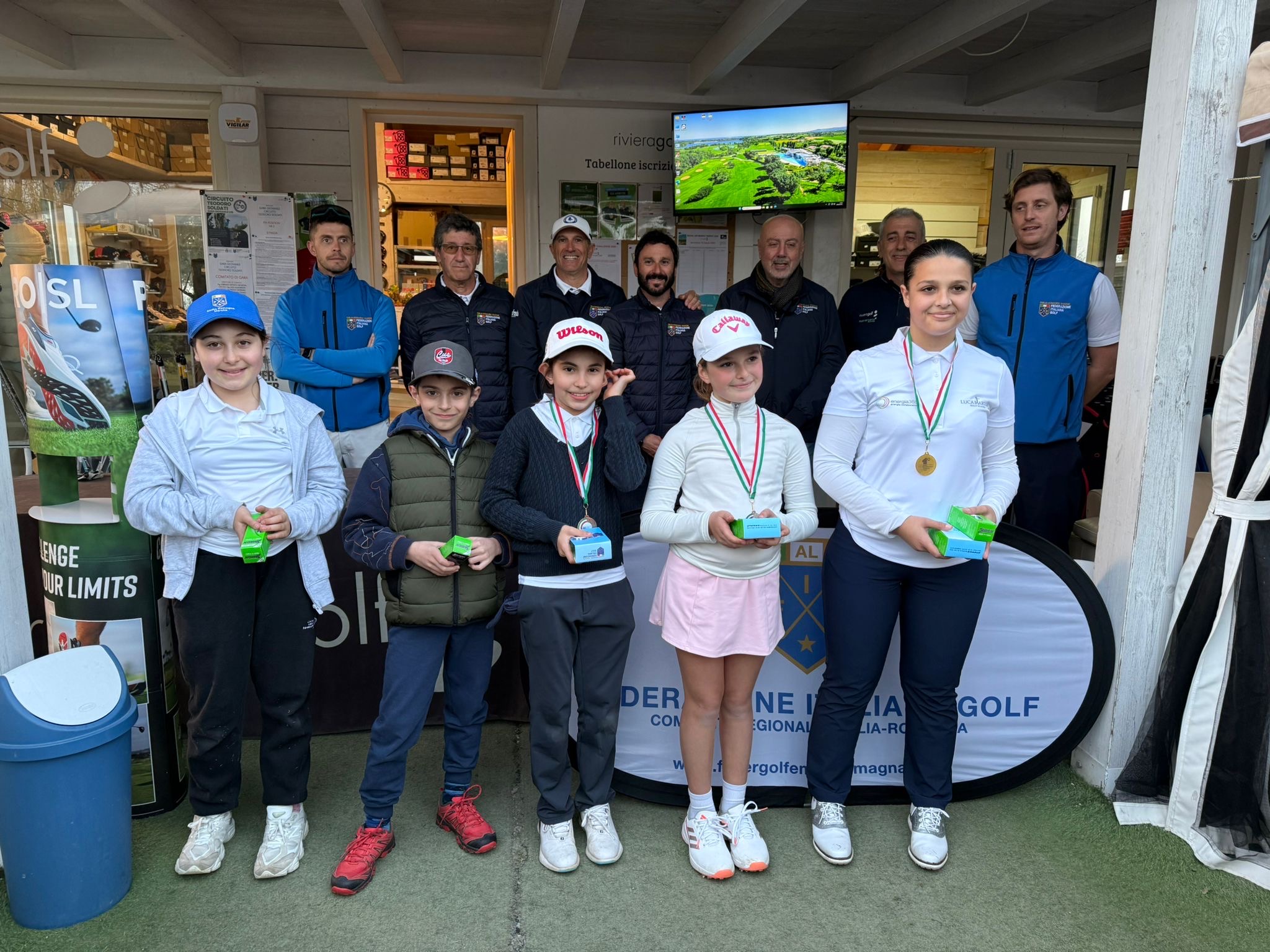 RIVIERA 8 MARZO 9 BUCHE