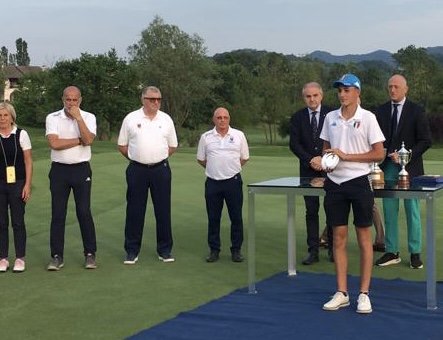 Luca Cavalli nel corso della premiazione